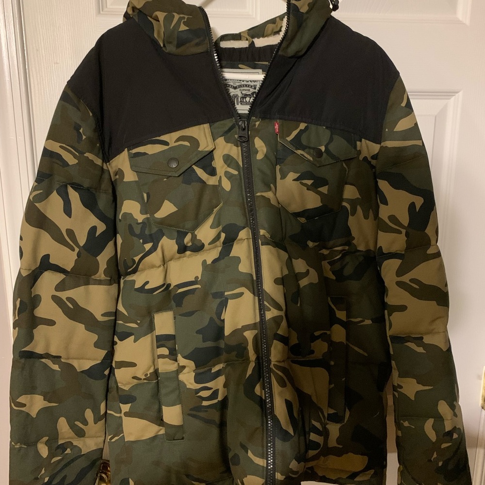 Levi camo jacket - Picture 1 of 3